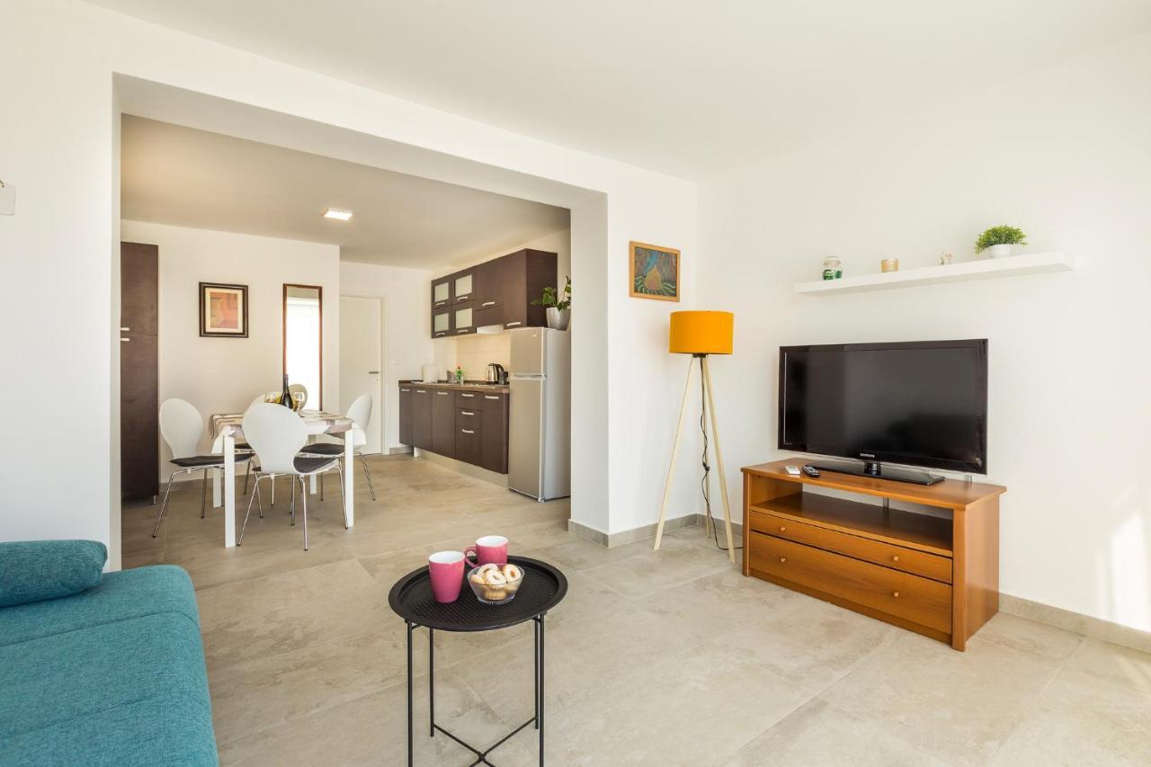 Apartaments Punta Relax Umag Exterior photo